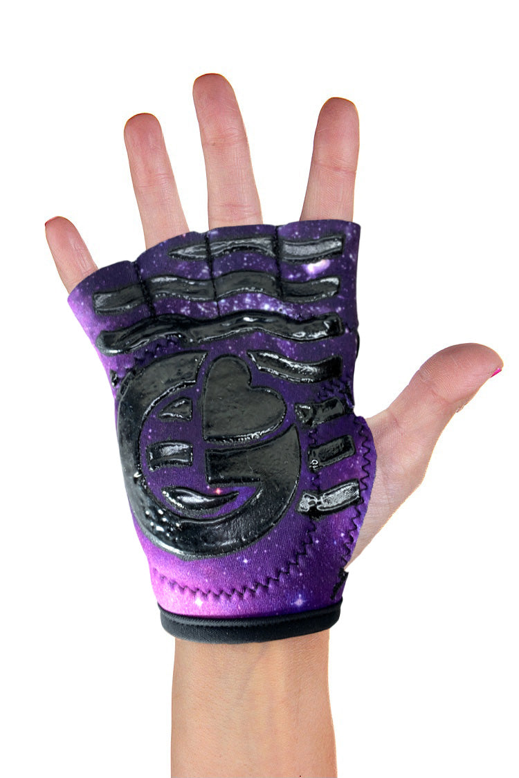 Stylish Gym Gloves